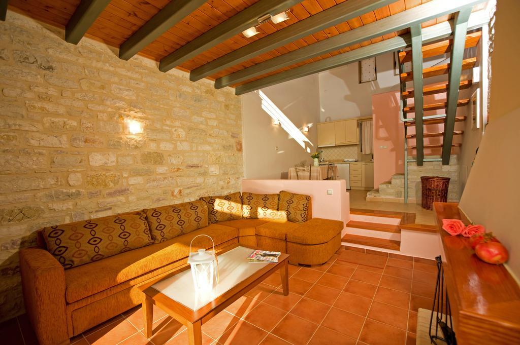 Enastron Villas キパリシア 部屋 写真