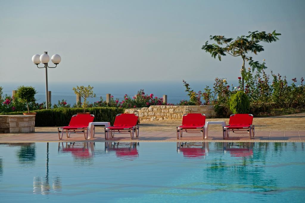 Enastron Villas キパリシア エクステリア 写真