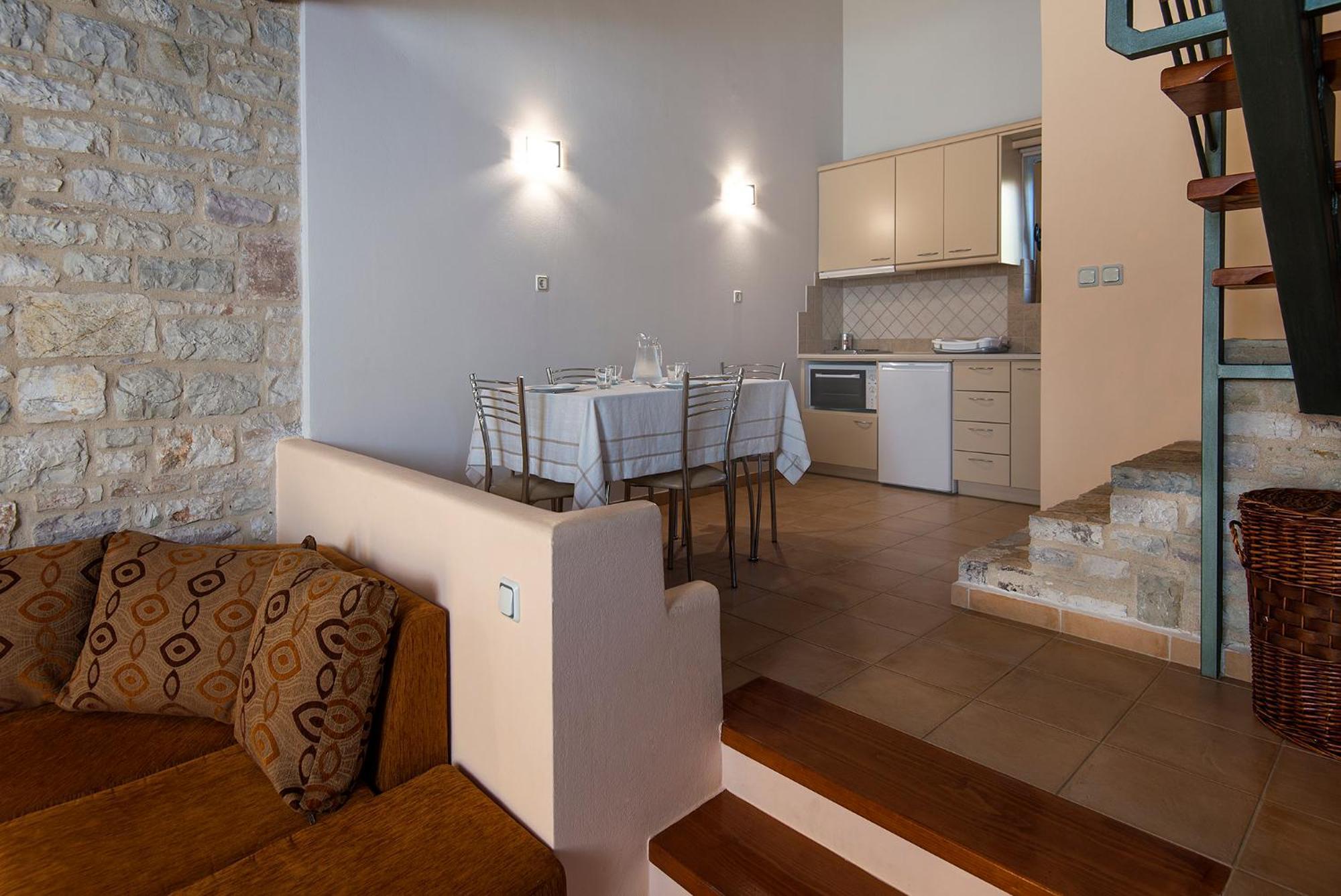 Enastron Villas キパリシア エクステリア 写真