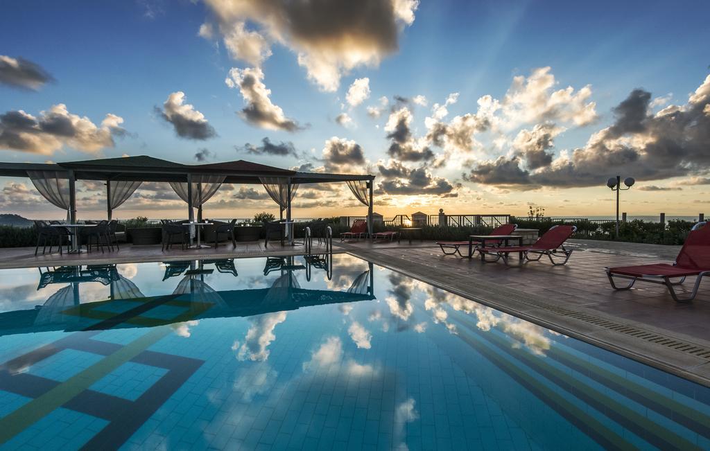 Enastron Villas キパリシア エクステリア 写真